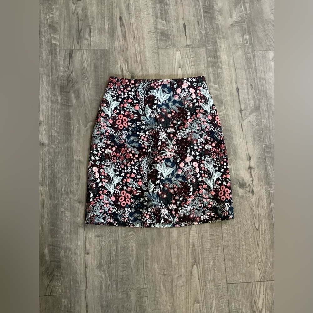 H&M❤️‍🔥floral pencil skirt